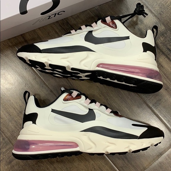 W NIKE AIR MAX 270 REACT - Picture 9 of 16